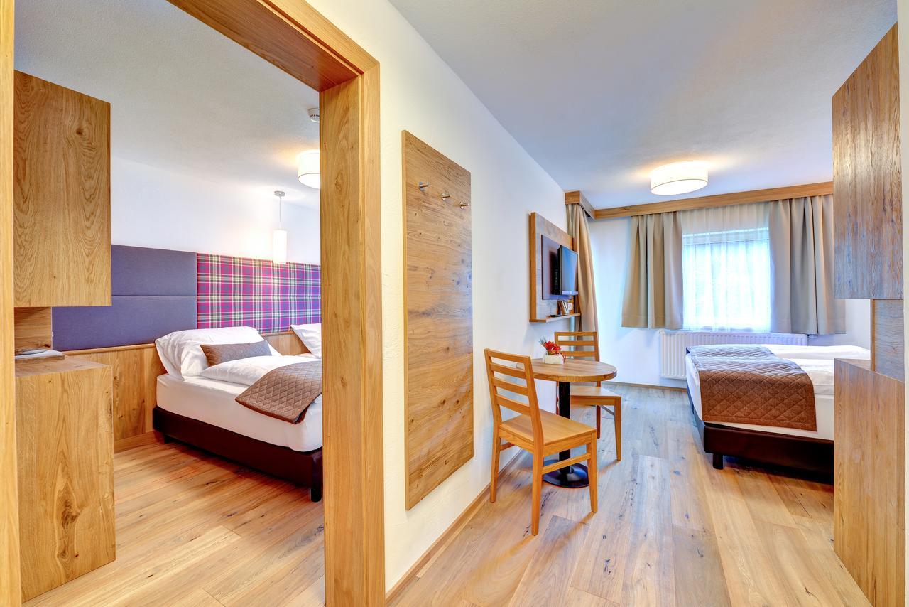 Enzian Hotel